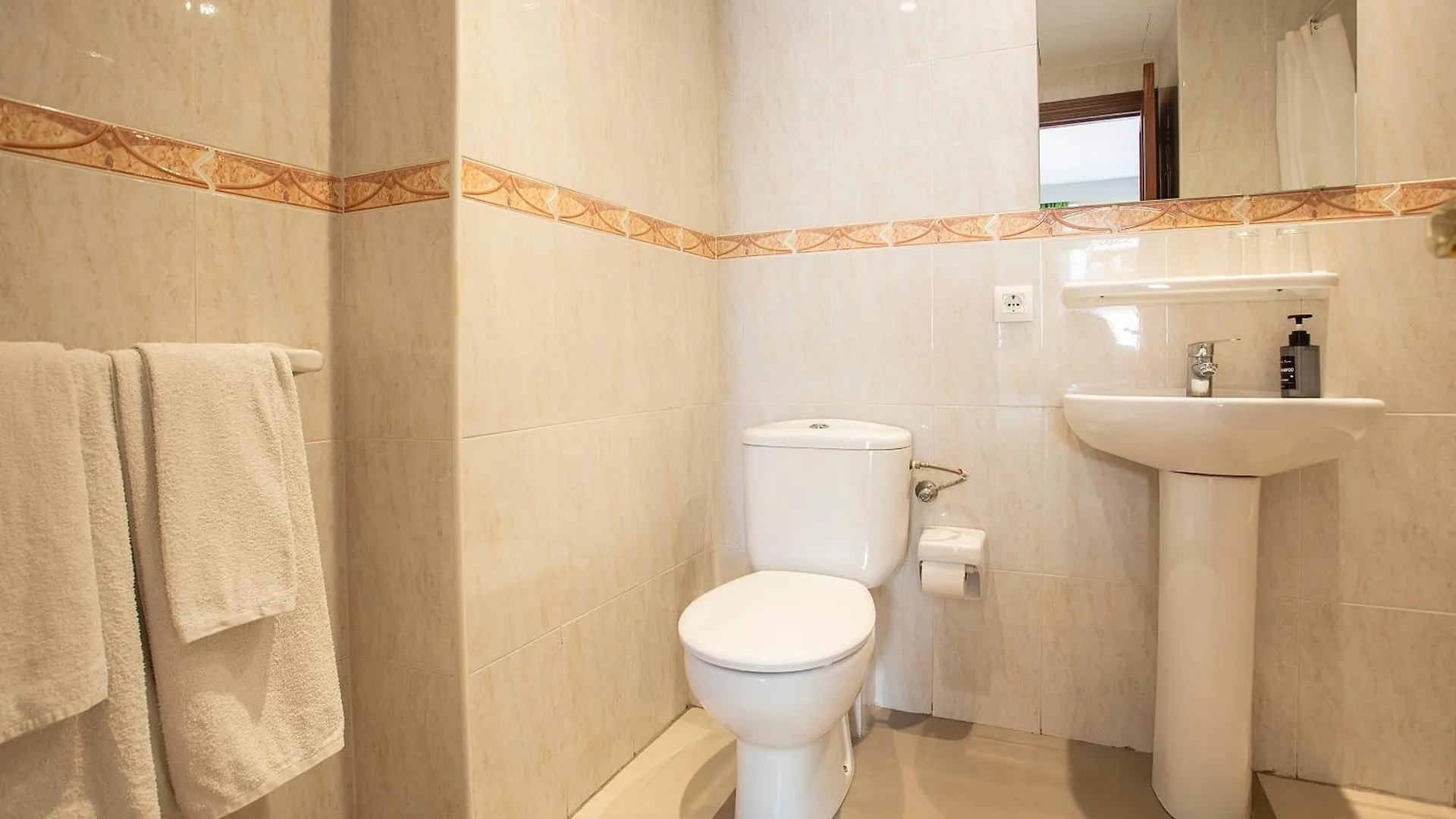 Hotel Playa Sol Ελ Αρενάλ